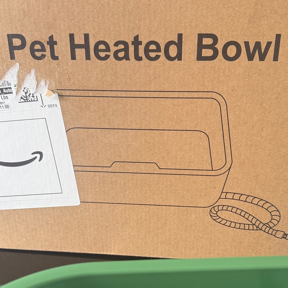 Big Dogs Pet Heated Bowl - Brown